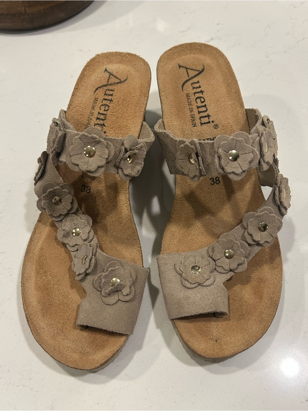 Autenti Spain Floral Suede Cork Wedge Sandals Women’s EU 38 Taupe Boho Comfort